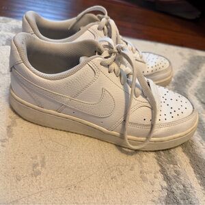 White nike Athletic Sneakers